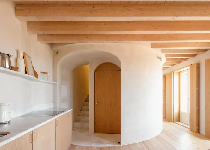 O Poleiro - Modern Living Лиссабон