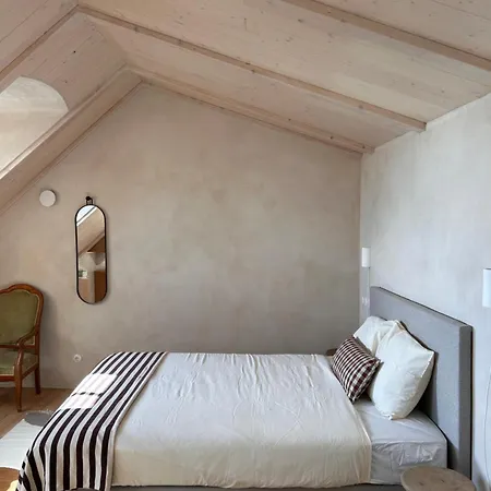 Apartment O Poleiro - Modern Living