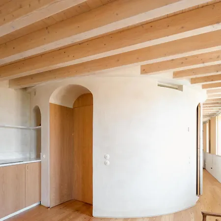 O Poleiro - Modern Living Daire Lisboa