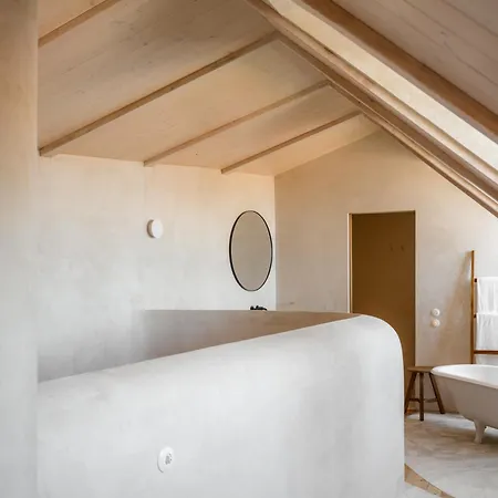 O Poleiro - Modern Living Apartment *