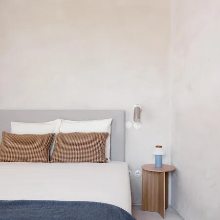 O Poleiro - Modern Living Apartment
